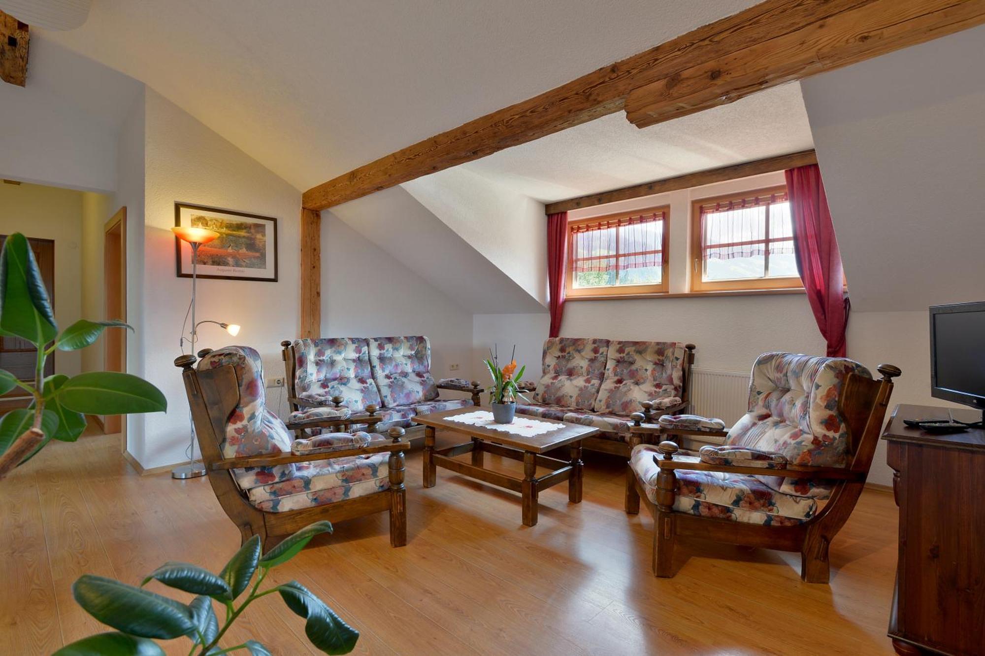 Ferienhaus Hoellwarth Stumm Δωμάτιο φωτογραφία