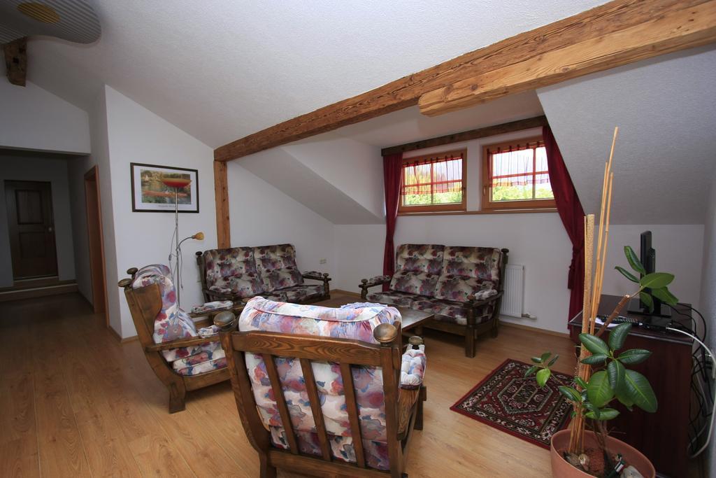 Ferienhaus Hoellwarth Stumm Δωμάτιο φωτογραφία